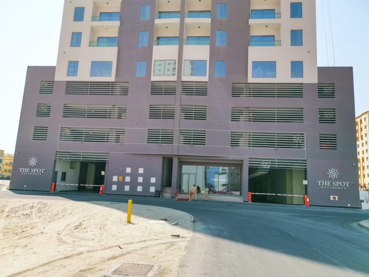 The Spot Residence Manama Exterior foto